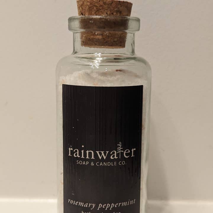 Bain de trempage au romarin et à la menthe poivrée 170g pour la vente par Rainwater Soap and Candle Co