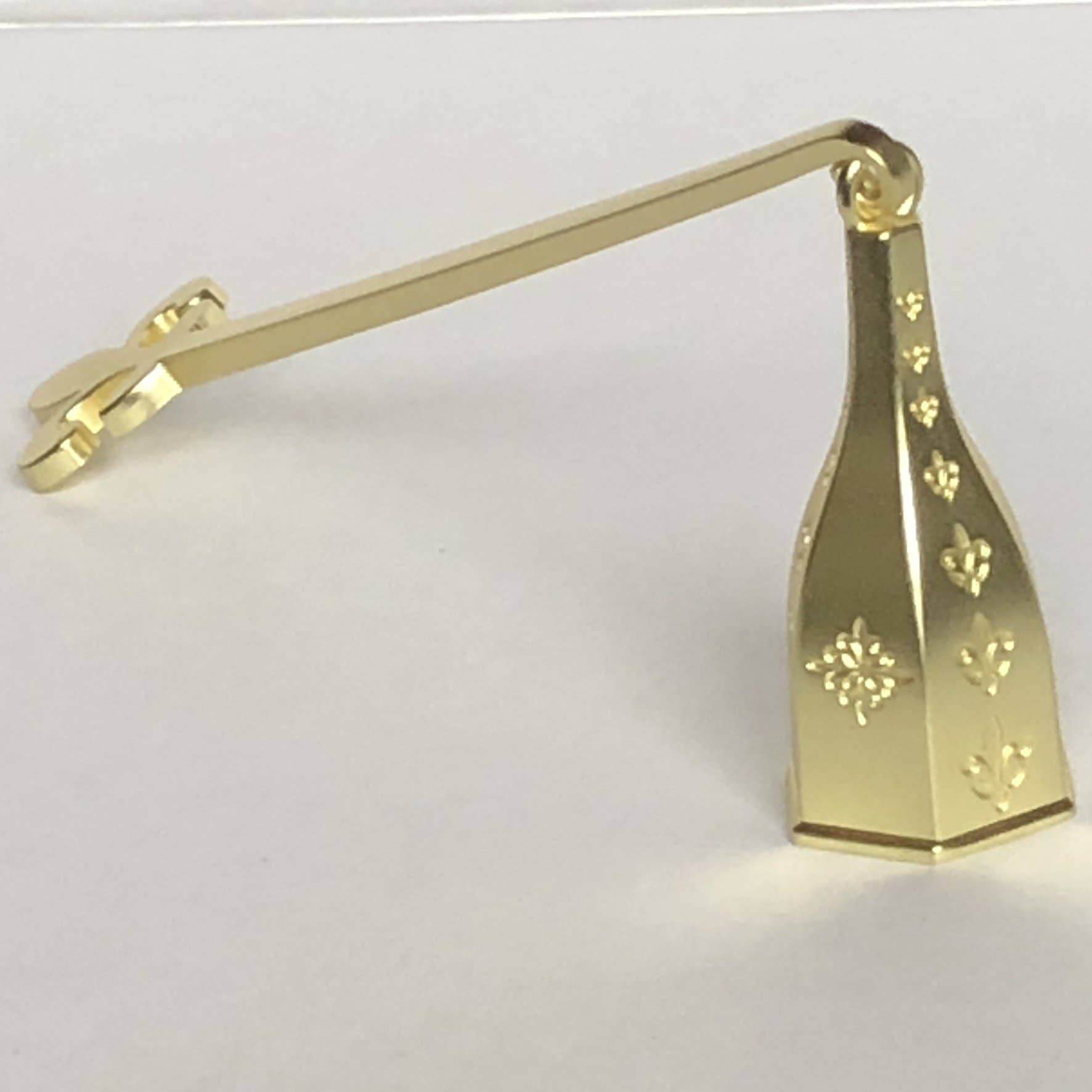 Wickman Products – Apagador de velas por atacado – Fleur De Lis Snuffer com acabamento em ouro fosco2