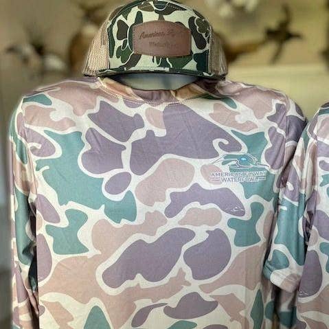 AF Waterfowl Old School W- Performance-Langarmshirt in Grün und Braun für den Großhandel von American Flyway Waterfowl