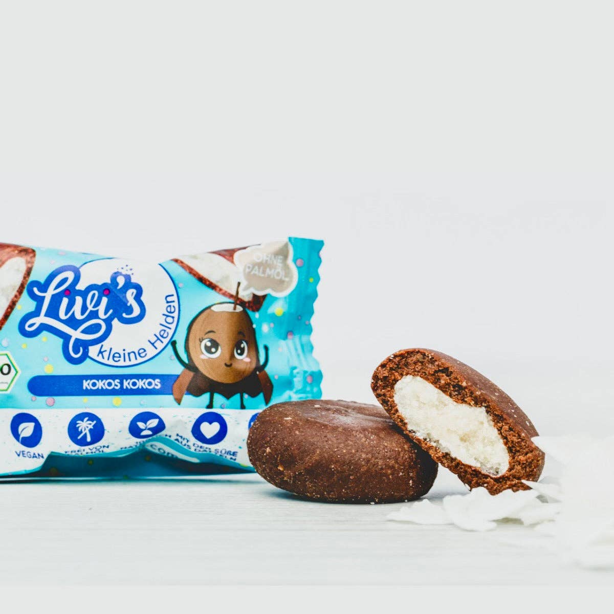 Livi's – Engroshandel Chokoladeovertrukket slik – Økologiske dadelkugler med kokos fra Livi's1