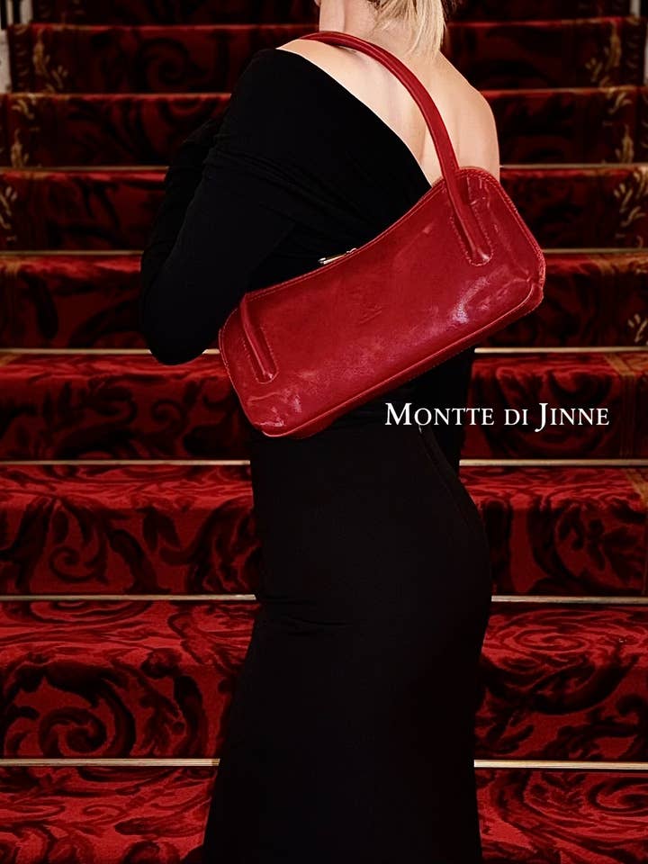 Italian Handmade Genuine Leather Baguette Shoulder Bag for wholesale by MONTTE DI JINNE