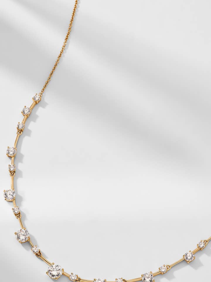 COLLIER EVELYN FRONTAL CZ pour la vente par NADRI