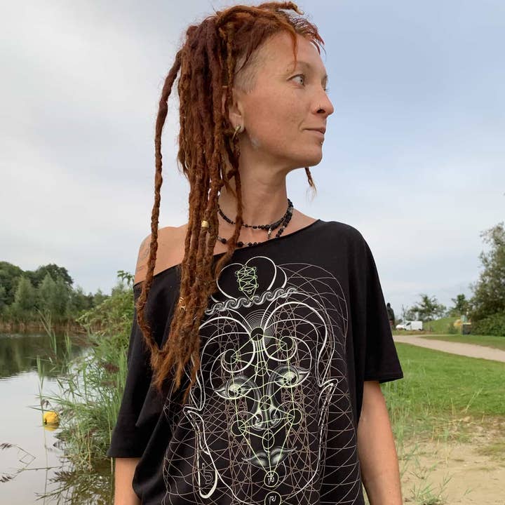 Buddha Vibes losse Dames T-shirt - Zwart voor wholesale door symbolika