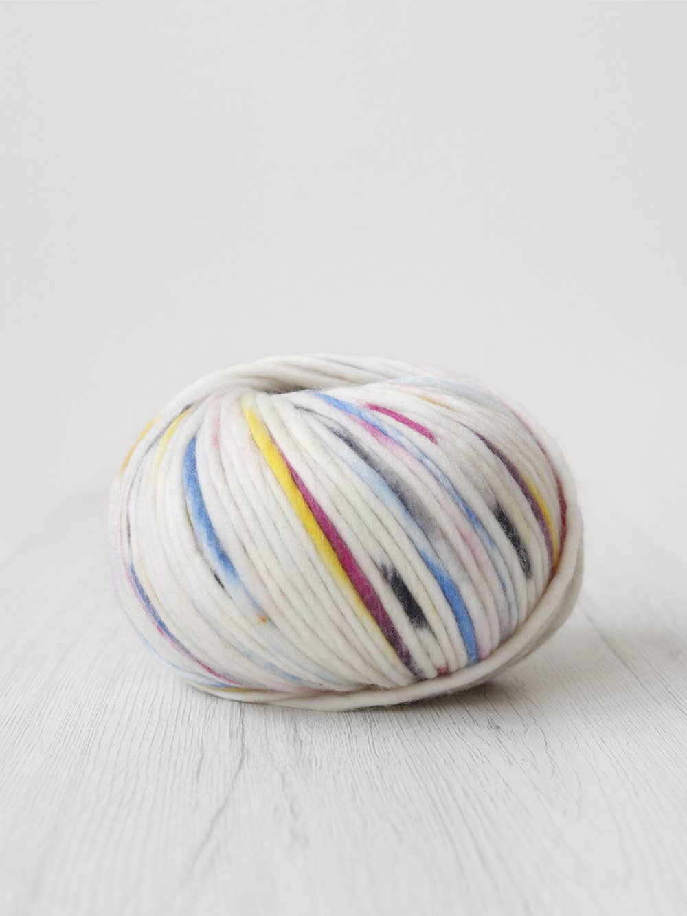 DHG - Vente Fils à tricoter - 100 g de fil de laine mérinos extrafin - The Printed Collection14