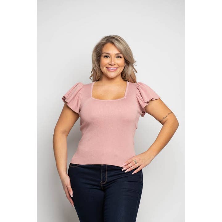 HAUT EN TRICOT À MANCHES COURTES À VOLANTS ET COL CARRÉ DE GRANDE TAILLE pour la vente par Curve Market