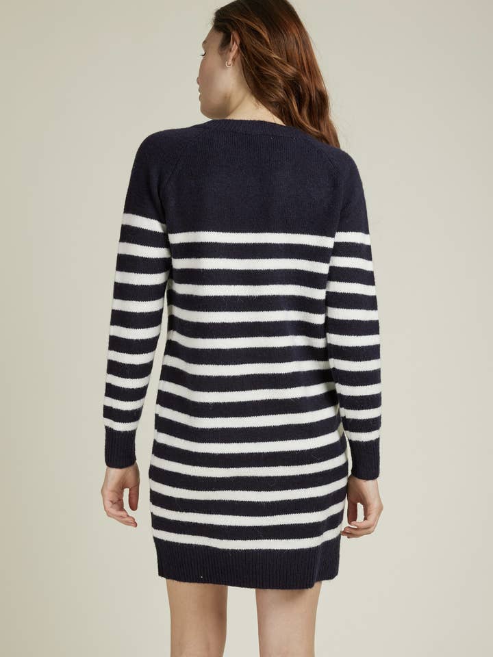 Andy & Lucy - Wholesale Dress - Women's - ARLENE - Mid-length sweater dress with stripes and gold buttons18