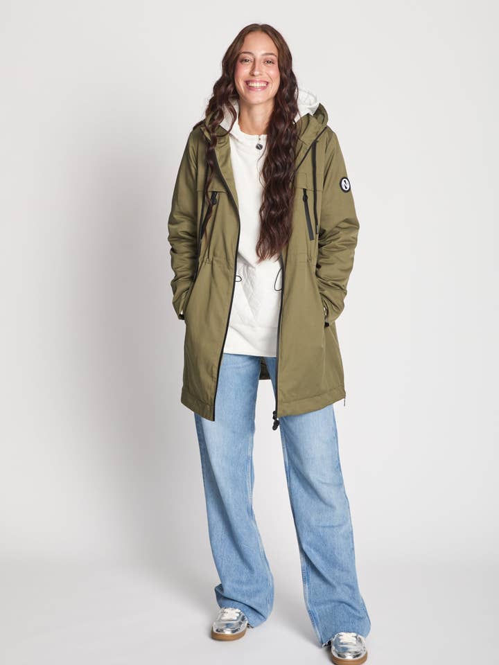 Gabardinkappa BENIA Khaki för wholesale av LE OPTION NORD