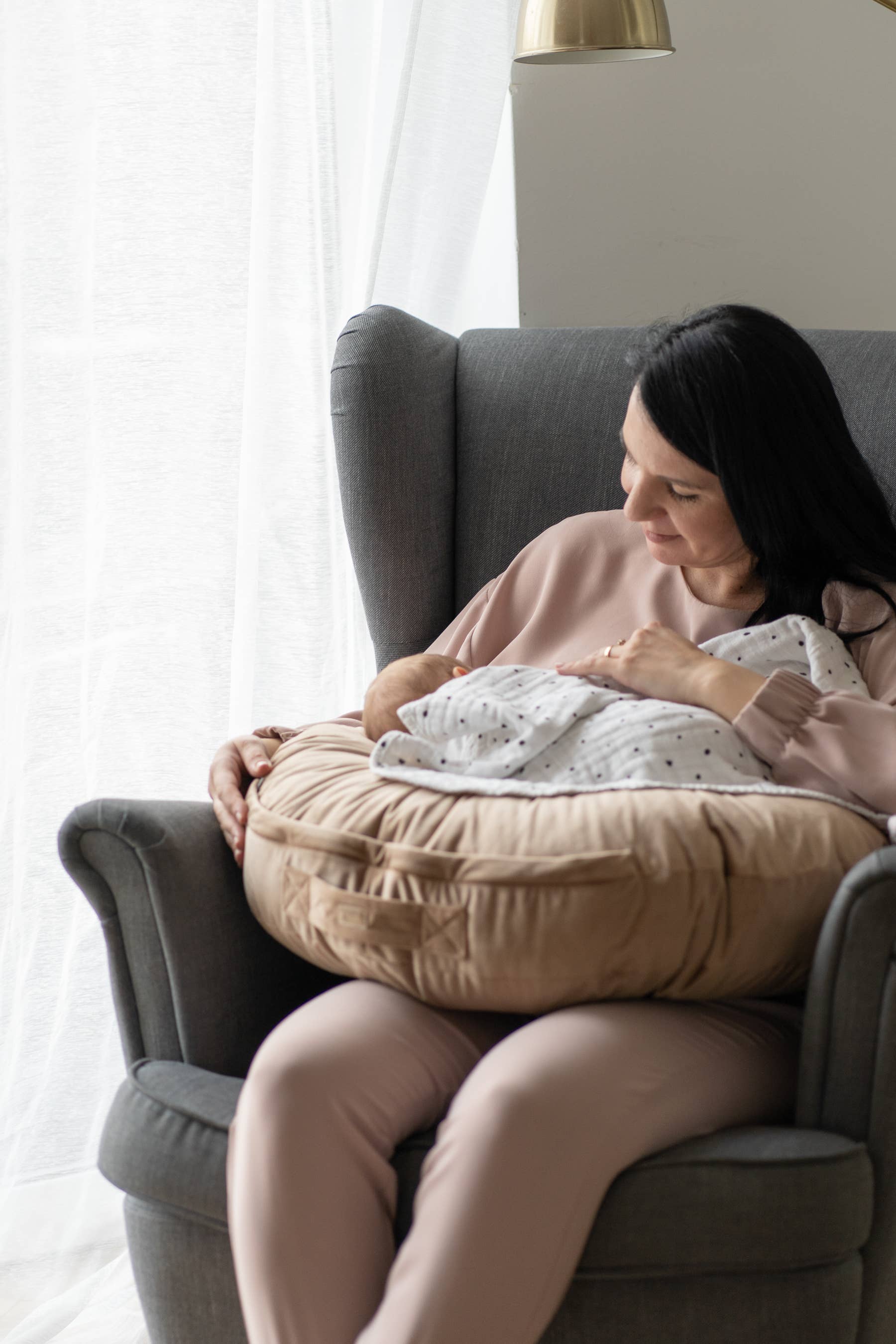 Babyly - Wholesale Nursing Pillow/Pad - Maternity - velvet nursing pillow/ breastfeeding- for mother and baby10