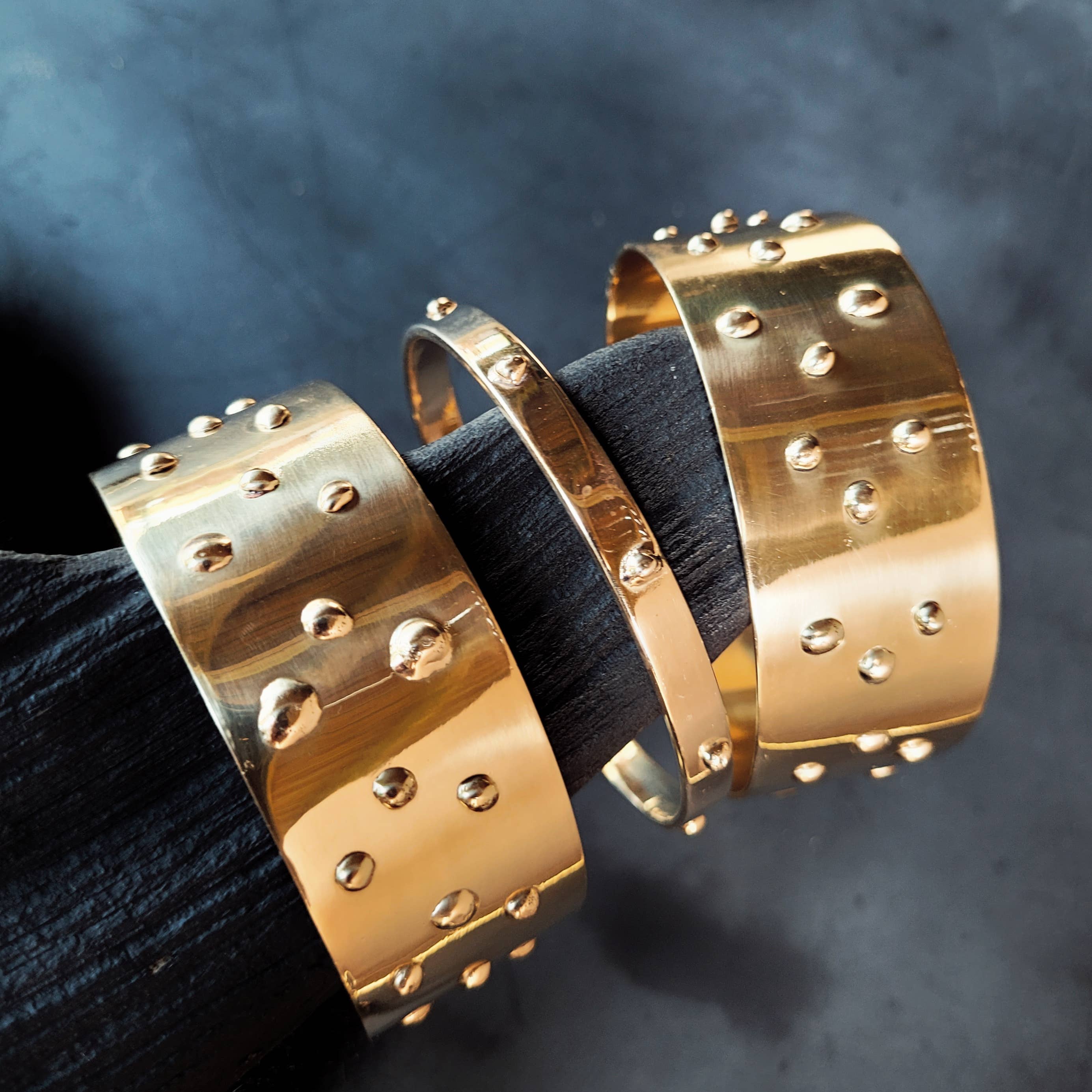 Bisjoux - Wholesale Bangle Bracelet - Brass surf droplet bangle bracelet hand soldered4