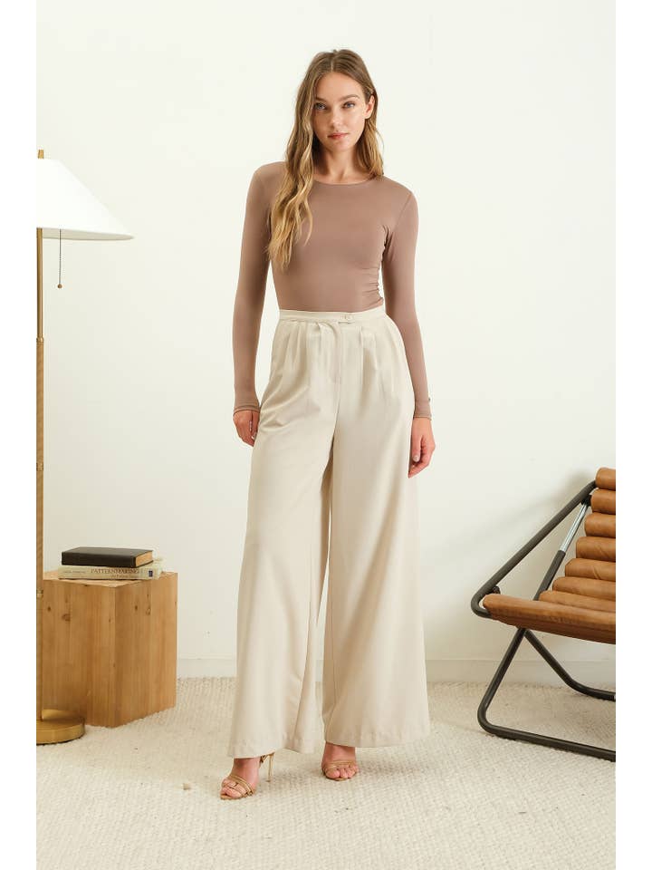 The Workshop Studio - Wholesale Bodysuit - Women's - SOLID ROUND NECK LONG SLEEVE BODYSUIT