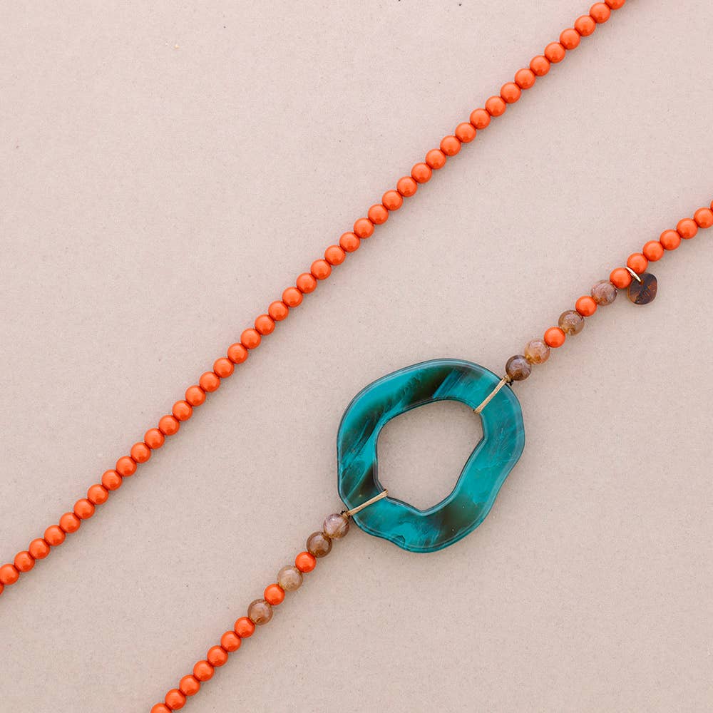 Sonata – wholesale Choker/Krage – Oregelbunden cirkel harts långt bollhalsband2