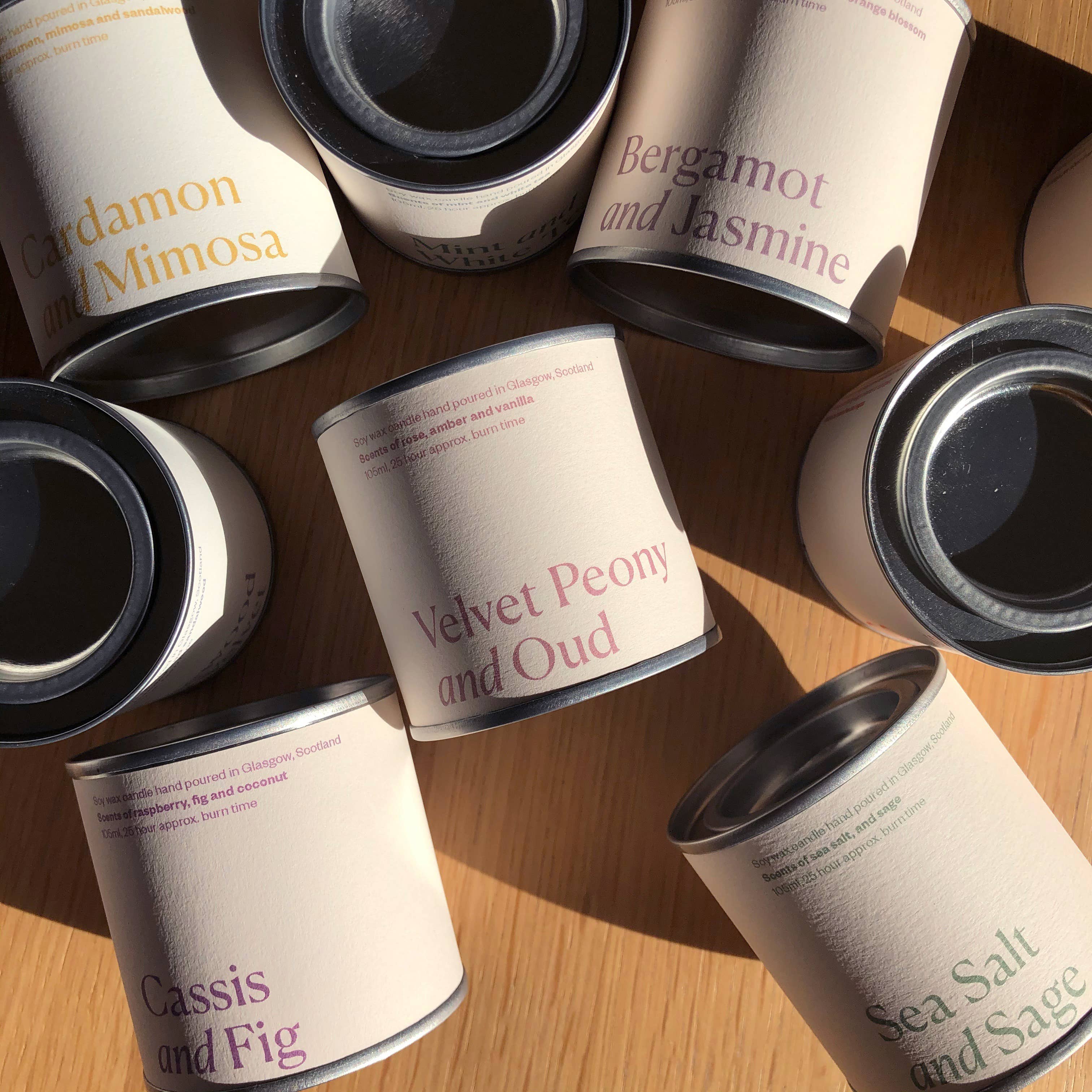 Lovat Press - Wholesale Travel Candles - Geranium and Amber Soy Wax Candle Tin1