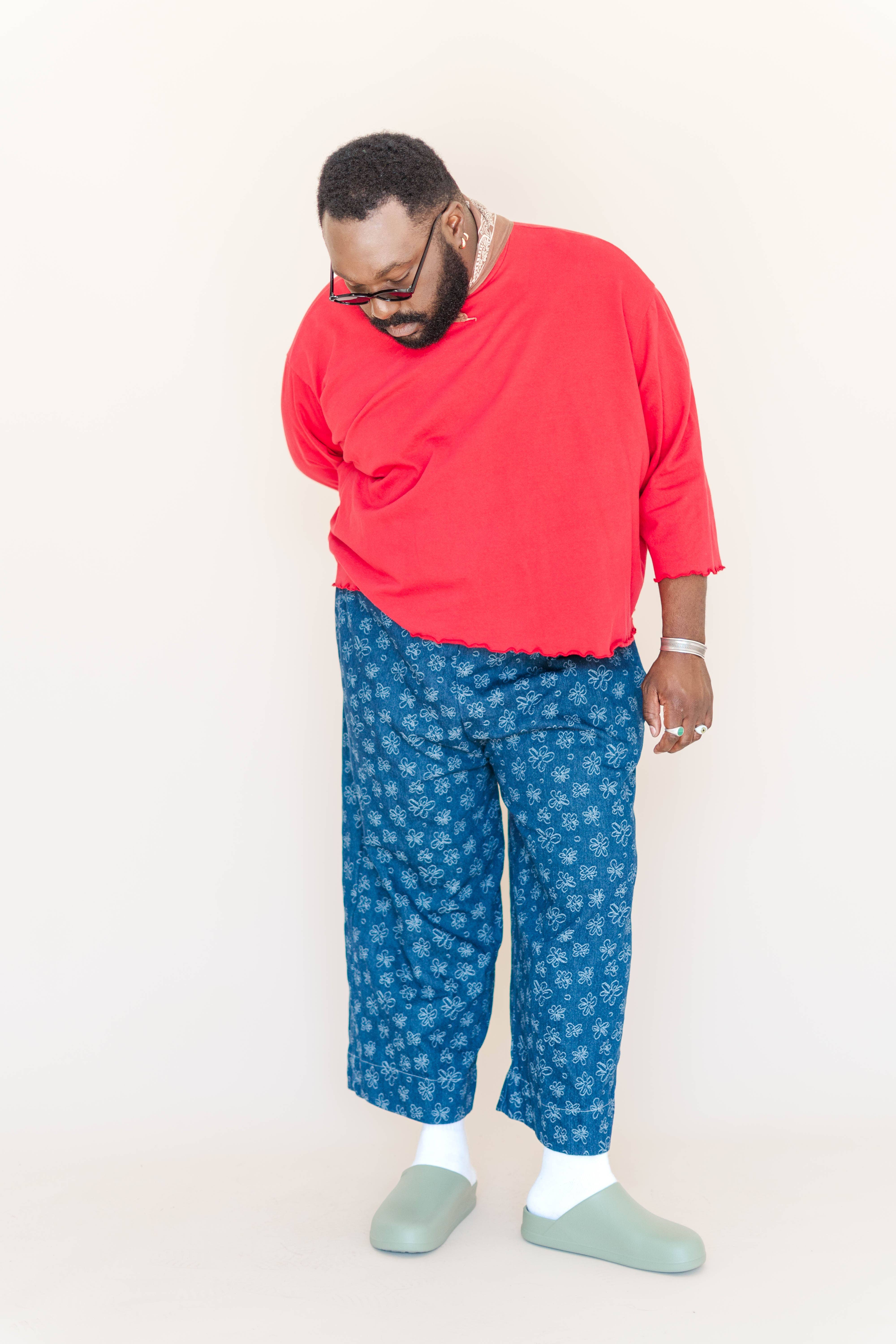 Nettle Studios - Wholesale Sweatshirt - Unisex - Size Inclusive Plus Size Gender Neutral Red Sweatshirt Tee10