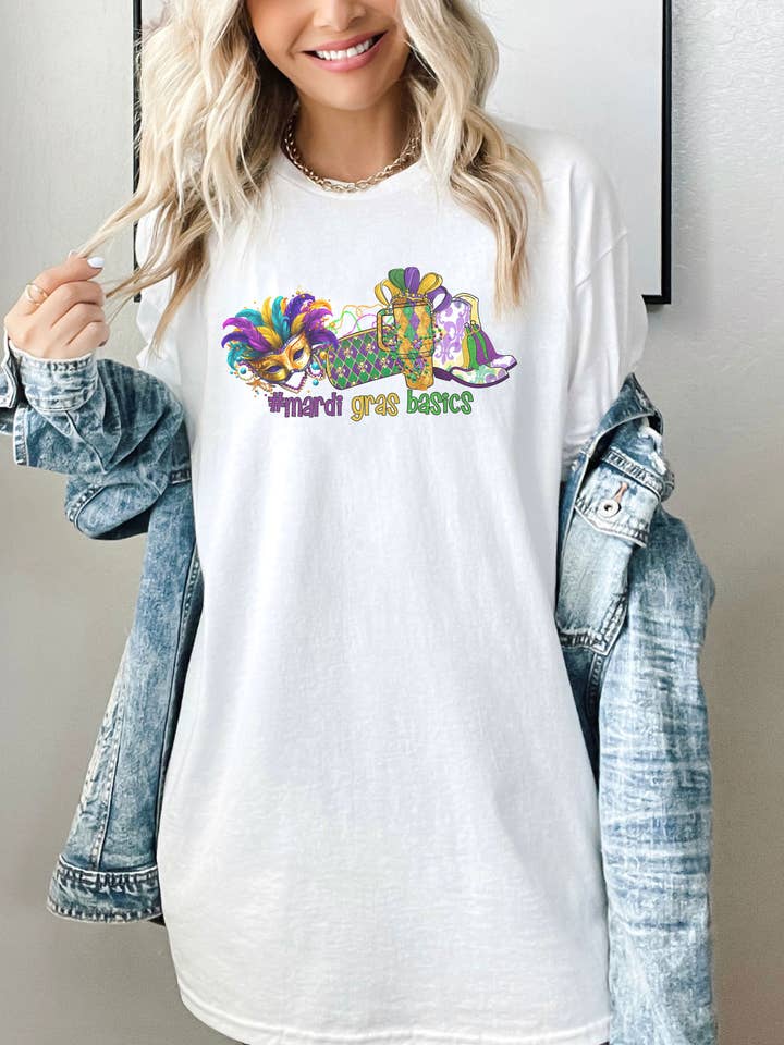 SONDO DESIGN LTD – wholesale Tunic – Women’s – Marid Gras Basics Shirt, Bootie Boujee Mardi Gras Shirt1