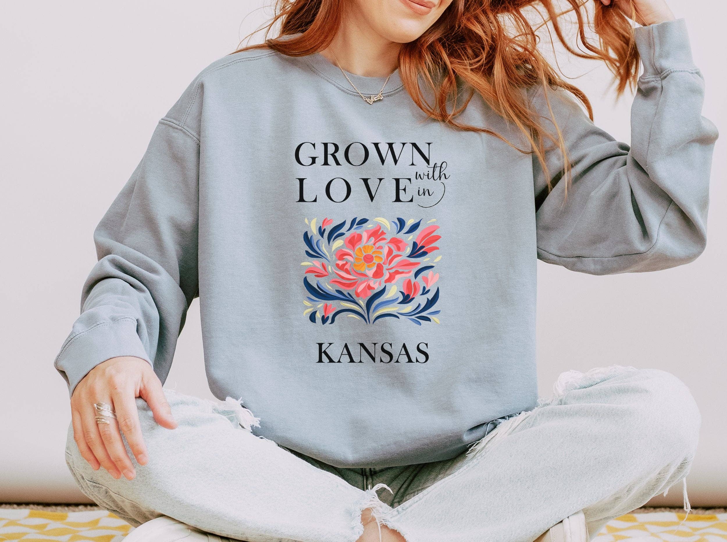 Soil Comforts – wholesale Graphic sweatshirt – Unisex – Kansas Floral Matisse Sweatshirt1