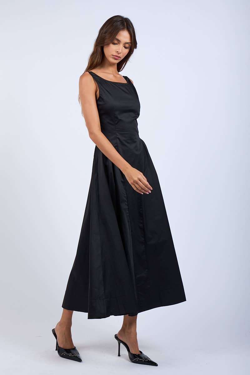 Sky to Moon - Vente Robe – femme - ROBE MIDI ÉVASÉE À ENCOLURE BATEAU EN FORME DE U DE COULEUR UNIE10