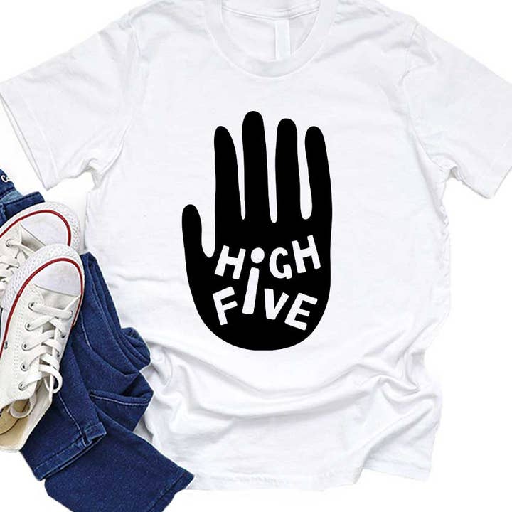 T-shirt graphique High Five Kids pour la vente par Kids By Kissed Apparel