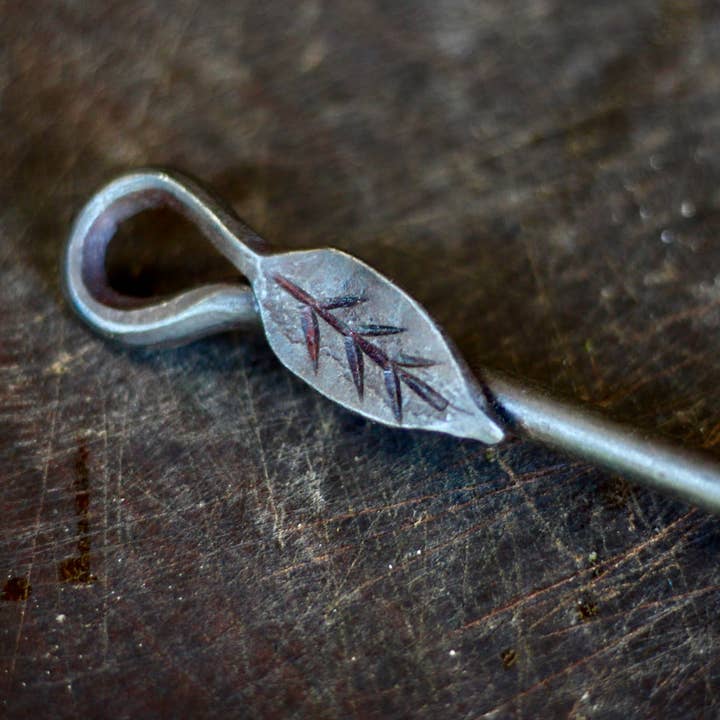 Wicks Forge - Vente Louches - Louche en cuivre et acier - Manche à feuilles4