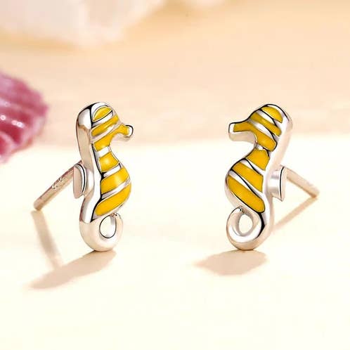 Boucles d'oreilles hippocampe pour la vente par WonderSpark