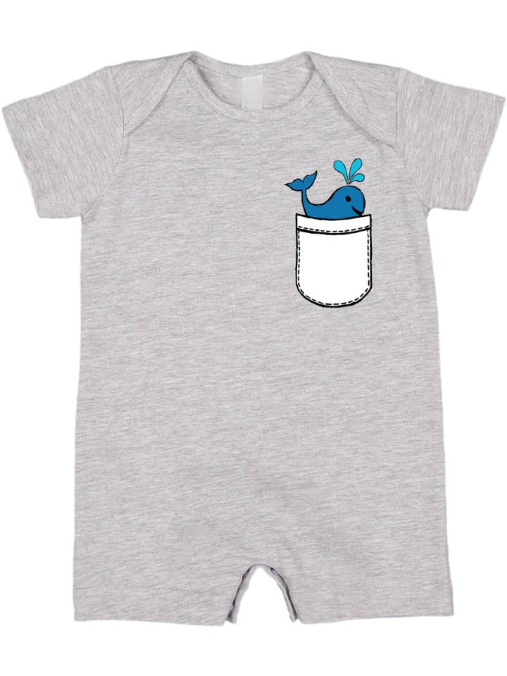 barboteuse à manches courtes poche baleine pour la vente par Poseys