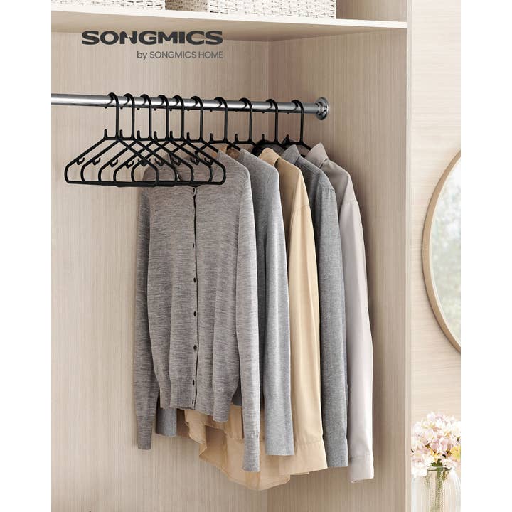 Greenwestons - Wholesale Clothes Hangers - Plastic Hangers 30 Pack