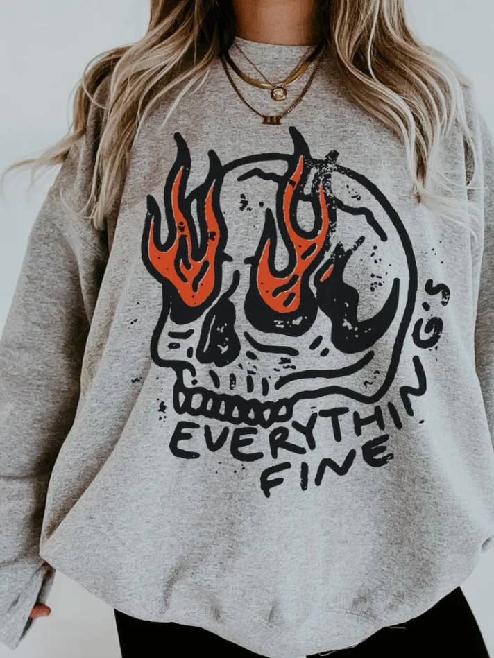 Eleven Fashion – Engroshandel Grafisk Sweatshirt - Dame – Skeleton Everything's Fine Sweatshirt 0