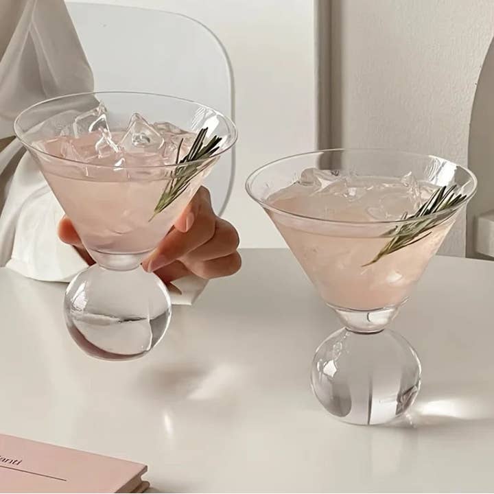 BRECK + FOX - Wholesale Cocktail/Liquor Glass - Crystal Globe Martini Glass1