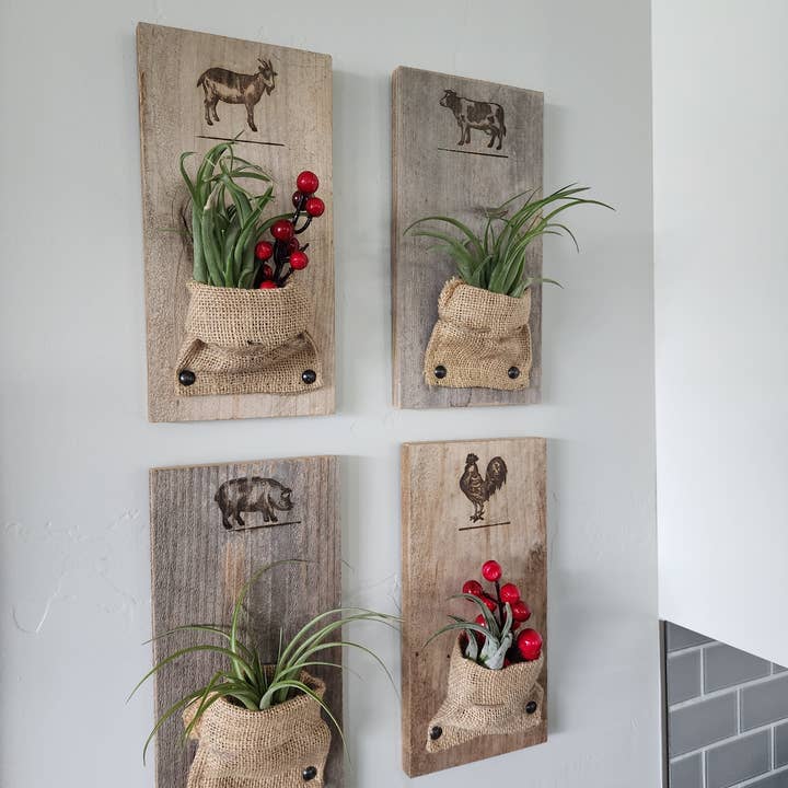 Love Reclaimed – wholesale Wall planter – Burlap & Wood Farm Animal Wall Planter (Air Plants Included)