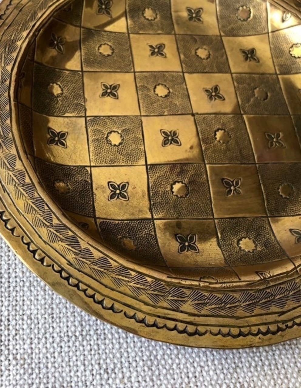 High crafty - Wholesale Decorative Tray - Moroccan Small Vintage Tray – Handmade Carved Metal, 16cm2