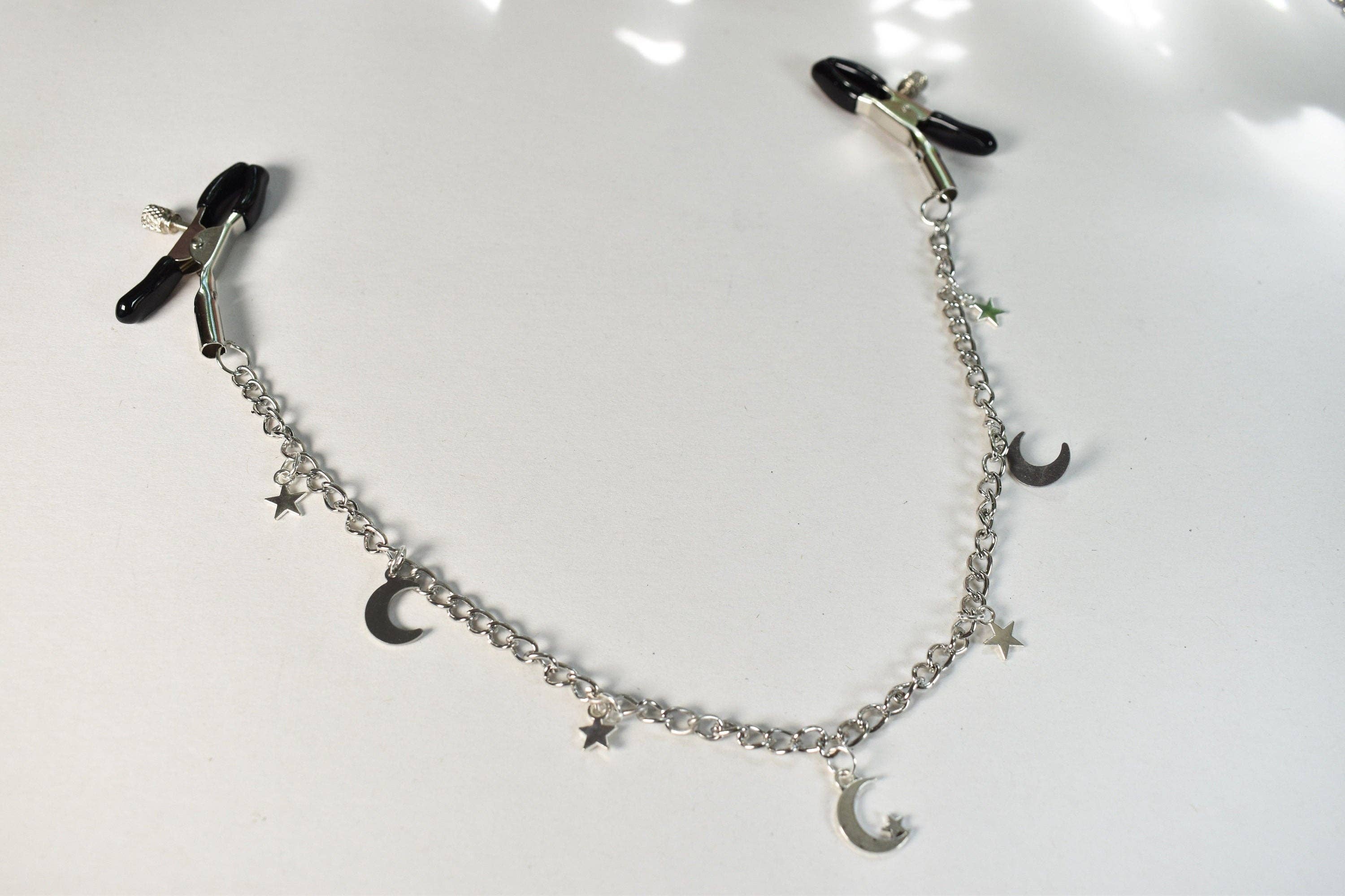 Naughty Pawsies – wholesale Sex toy – Stars And Moons Nipple Clamp