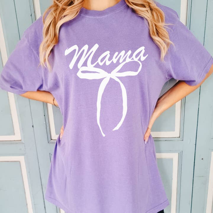 Hey Jude Graphic Tees - Vendita all'ingrosso Maglietta serigrafata - Donna - T-shirt Mama Coquette Bow