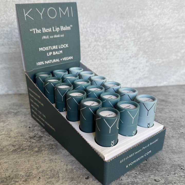 KYOMI SKIN - Vendita all'ingrosso Burro di cacao - Balsamo Labbra - Super Frutta - 100% Naturale e Vegano. Blocco di Umidità
