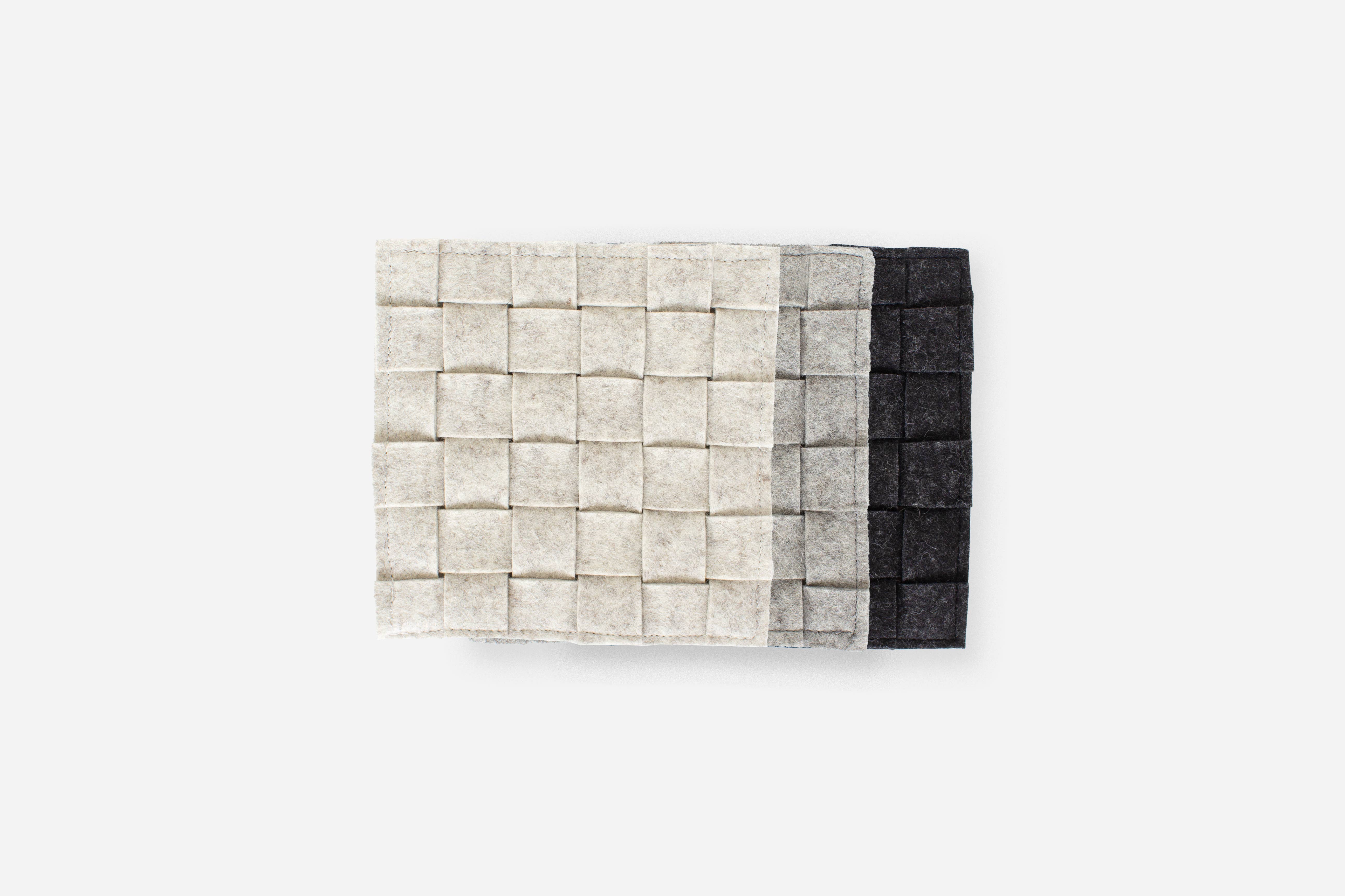 Lion Looms - Wholesale Oven Mitt/Pot Holder - Woven Hot Pad - 100% Wool Felt