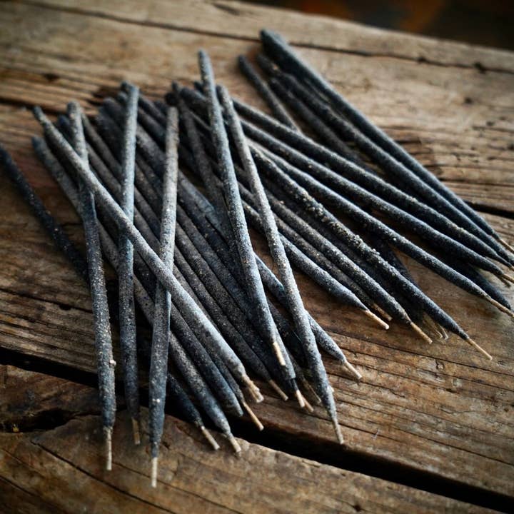 ReturnToTheRoots - Wholesale Incense - WHITE COPAL Resin Incense Sticks Artisan Hand Rolled Natural