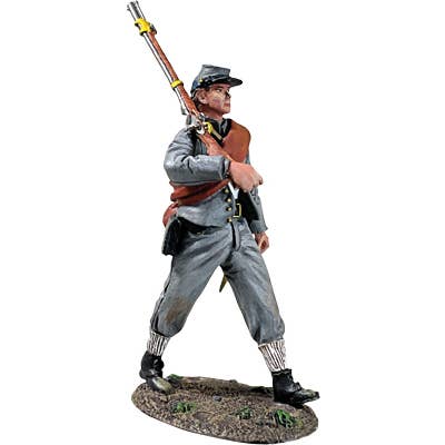 W.Britain Model Figures - Wholesale Decorative Figurine - 31442 - Confederate Infantry Marching with Bedroll1