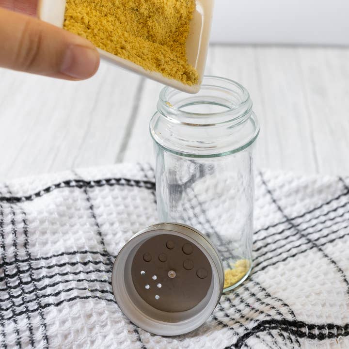 Fox Run Brands - Wholesale Spice Mill - Fox Run Glass Spice Jar, 4 Ounce Seasoning Shaker