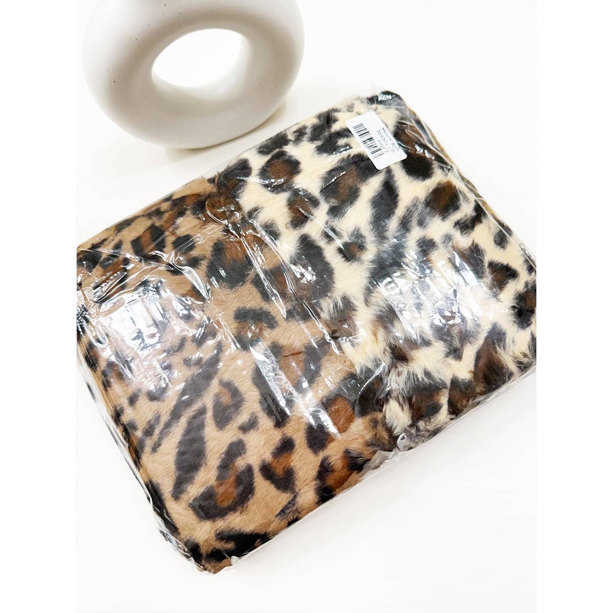 MIX COLOR Faux Fur Leopard Design Coin Purse with Key Ring for wholesale on Faire8