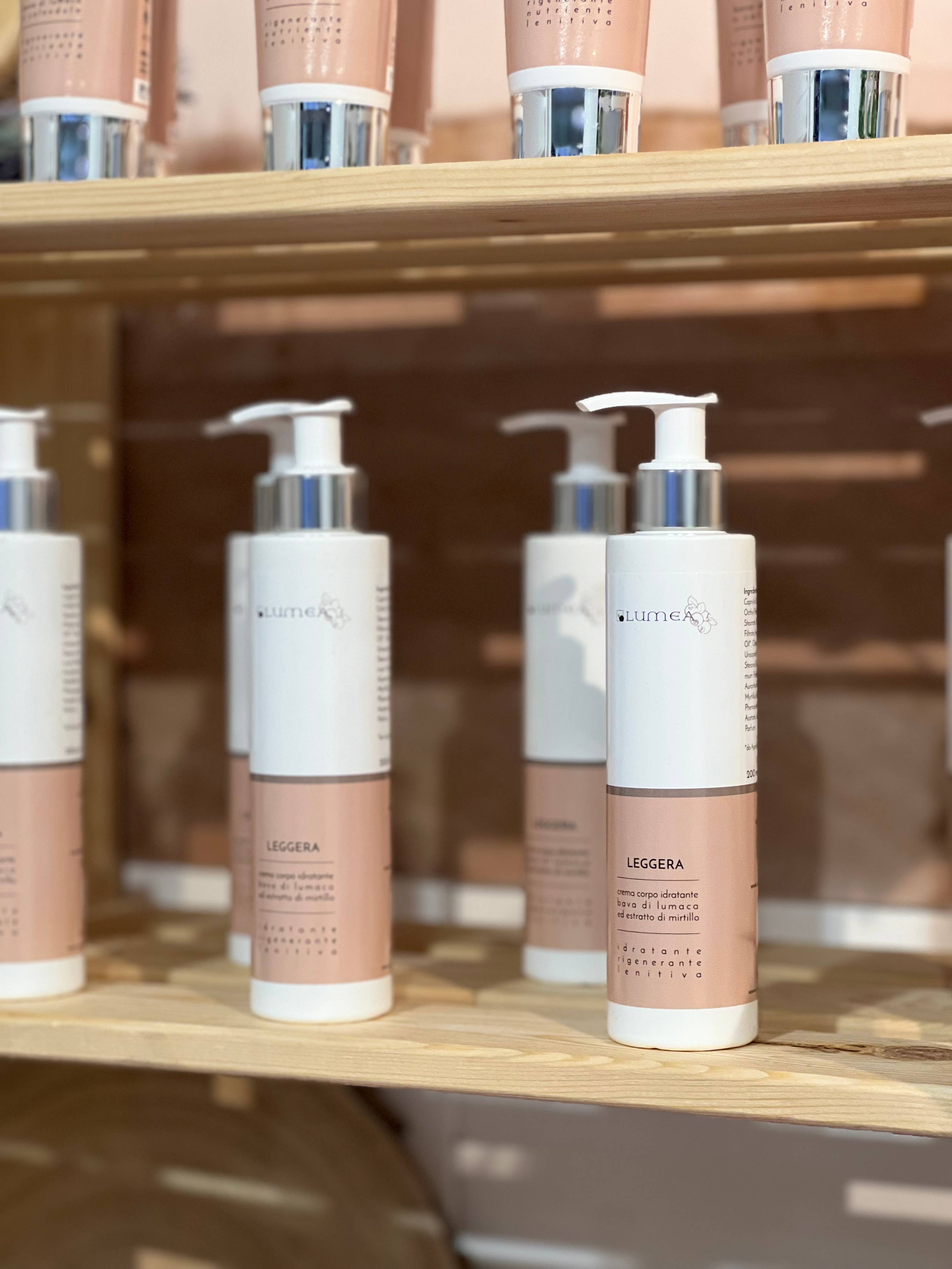 Lumea cosmetici - Wholesale Body Cream/Lotion - Light body cream with snail slime- Lumea2