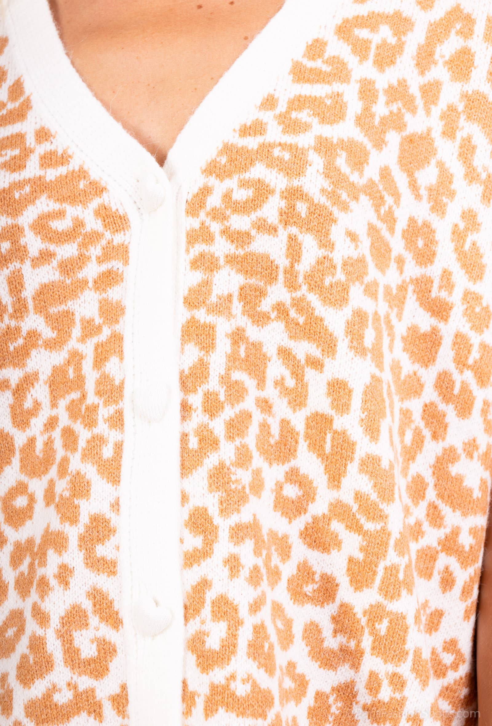 Afinity - Vendita all'ingrosso Cardigan - Donna - Cardigan smanicato con stampa leopardata AP1103