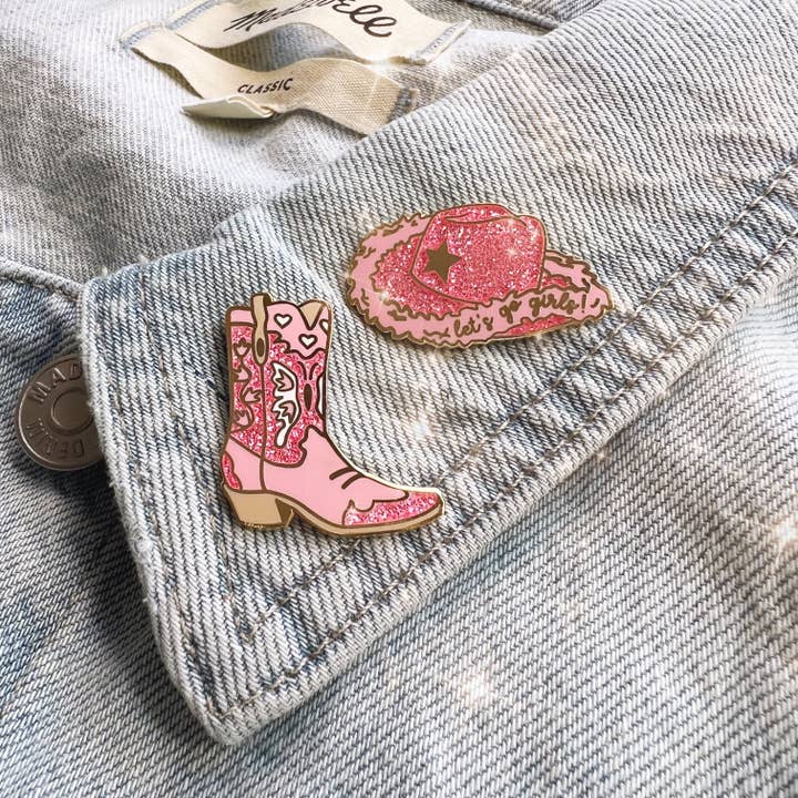 Wildflower + Co. - Wholesale Lapel Pin/Button - Cowgirl Hat Enamel Pin, Pink4