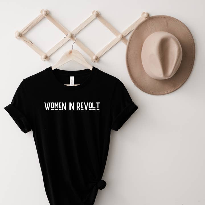 FRAUEN IM AUFSTAND T-SHIRT für den Großhandel von Le Bum