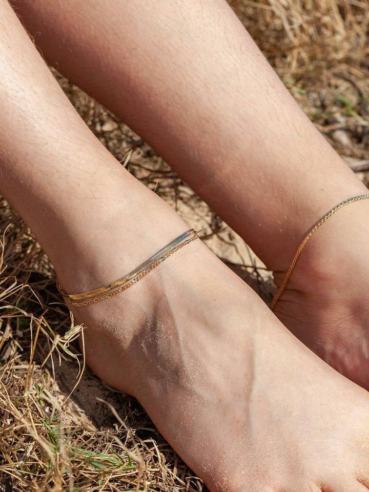 Chaîne de cheville à maillons délicats - Nanea pour la vente par Ke Aloha Jewelry