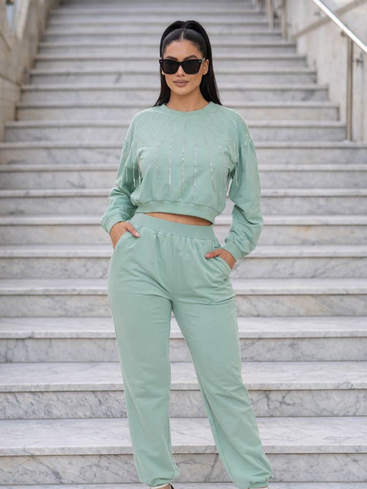 SWEATSHIRT SET WITH RHINESTONE DETAIL for wholesale by CAPSULLE