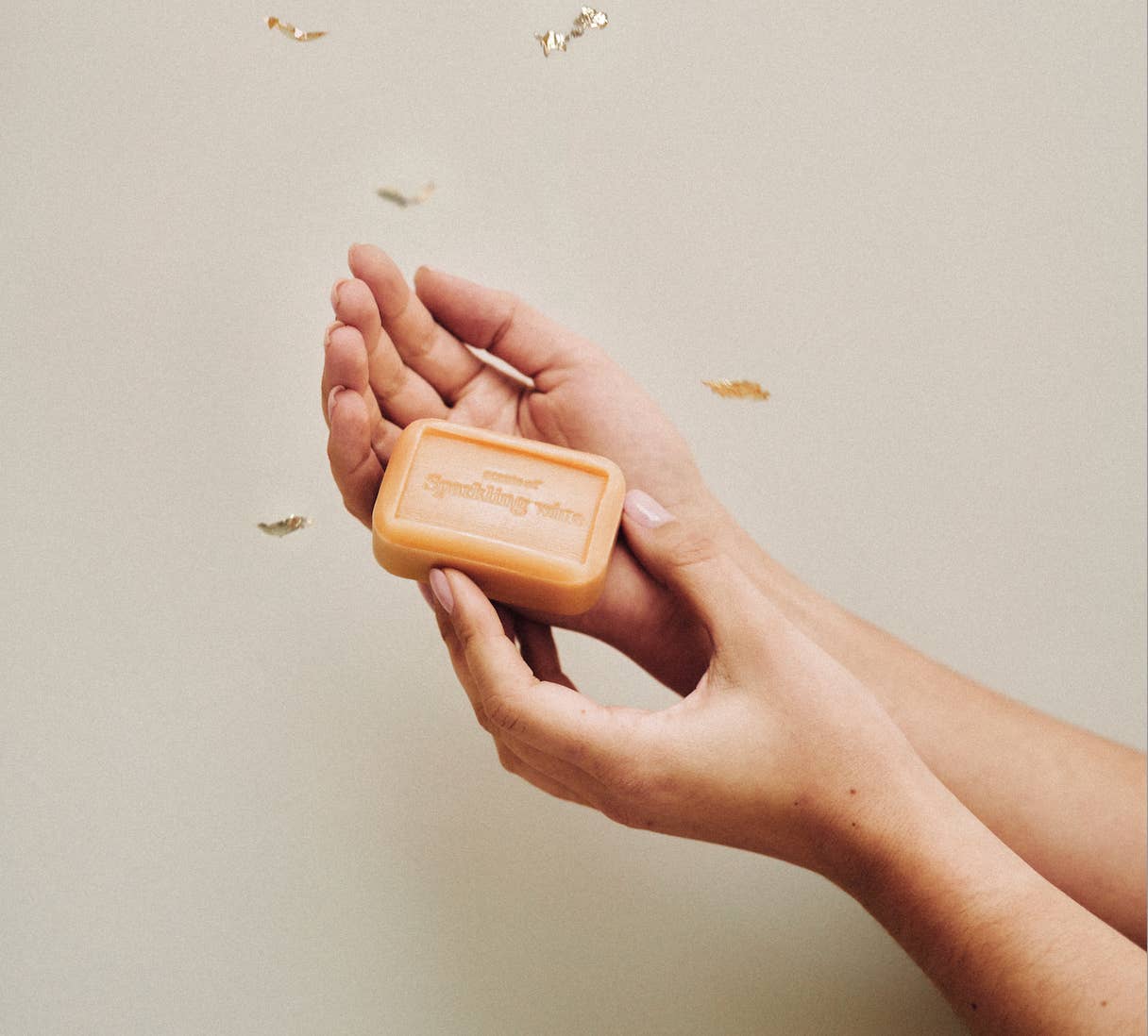 Vinoos - Wine Stories - Wholesale Bar Soap - Champagne-like Sparkling Soap *ECO*