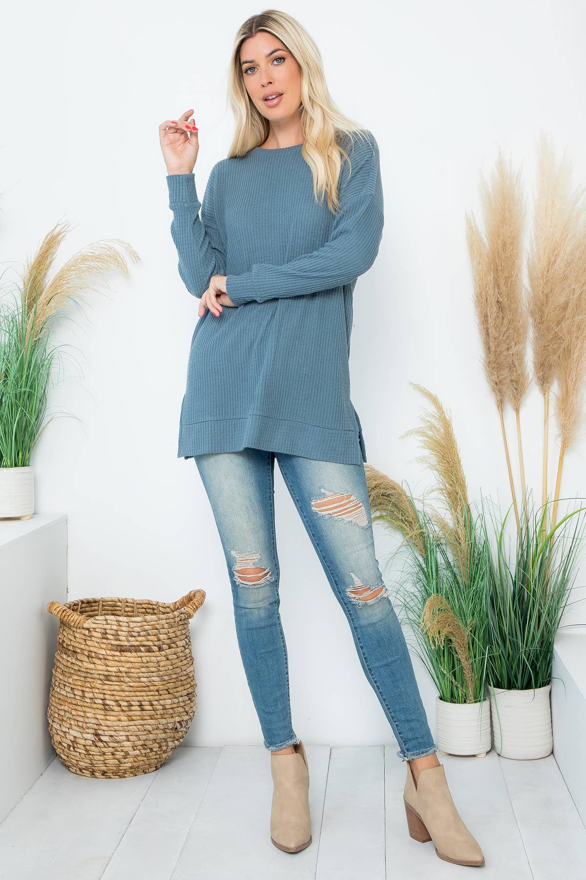 You & Me – wholesale Tunic sweater – Women’s – YMT20075V-BRUSHED WAFFLE ROUND NECK SIDE SLIT SWEATER26