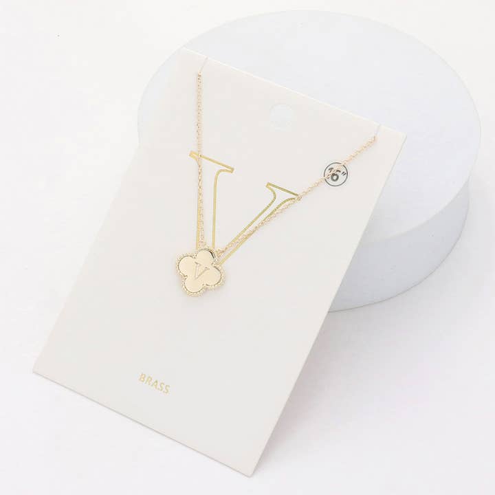 Sensibling Corp. - Wholesale Pendant/Charm Necklace - Quatrefoil Initial I Pendant Necklace
20