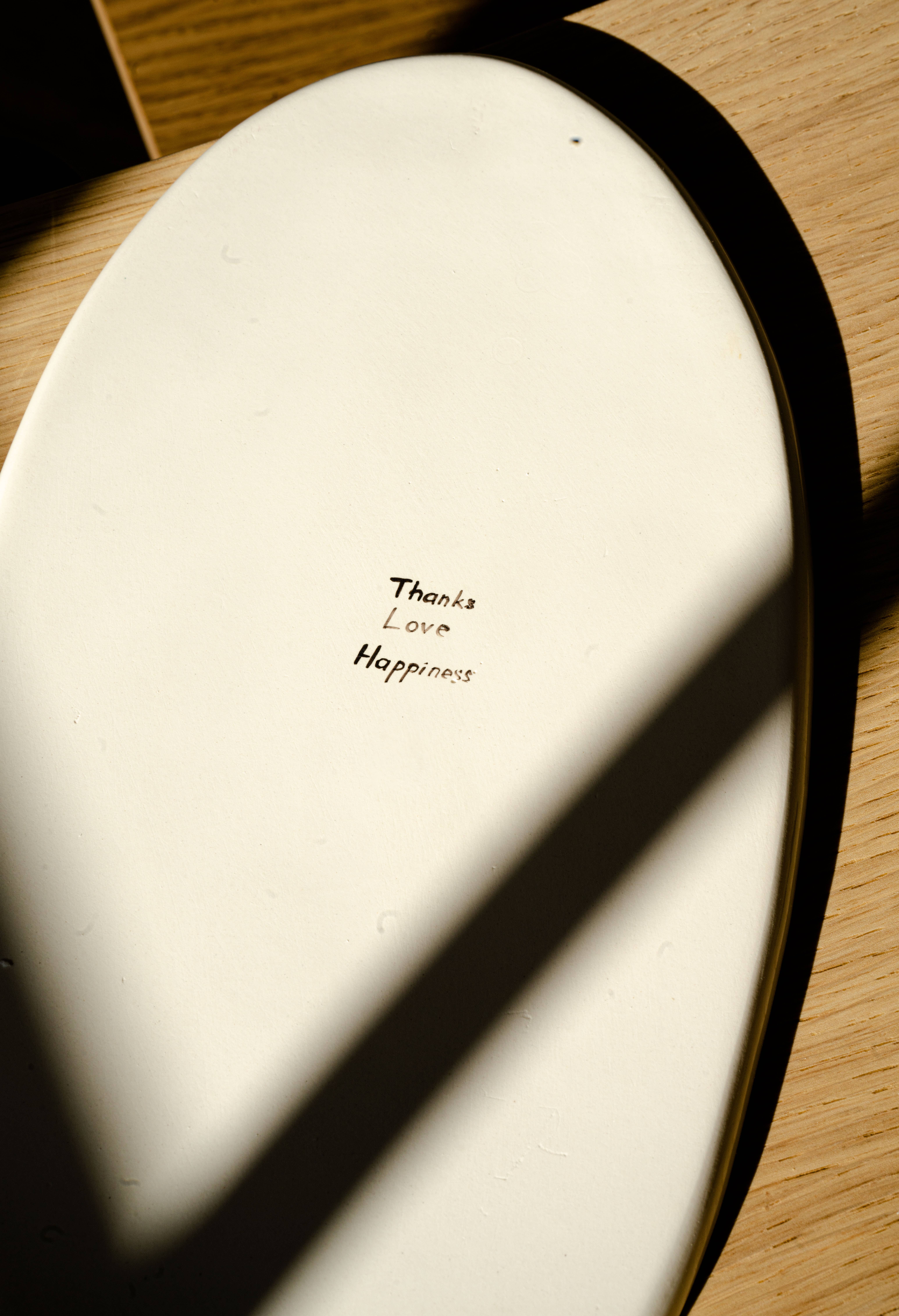 Creating Comfort Lab - Vendita all'ingrosso Vassoi - Vassoio ovale in porcellana fatto a mano, colore latte1