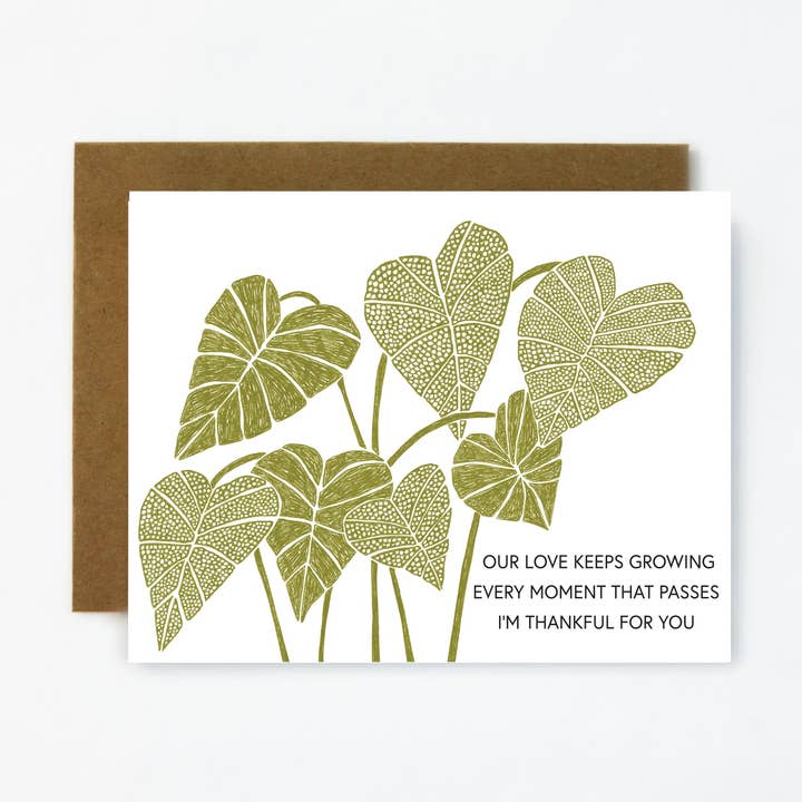 Carte Love Keeps Growing-Love, anniversaire et Saint-Valentin pour la vente par Quiet Lines Design