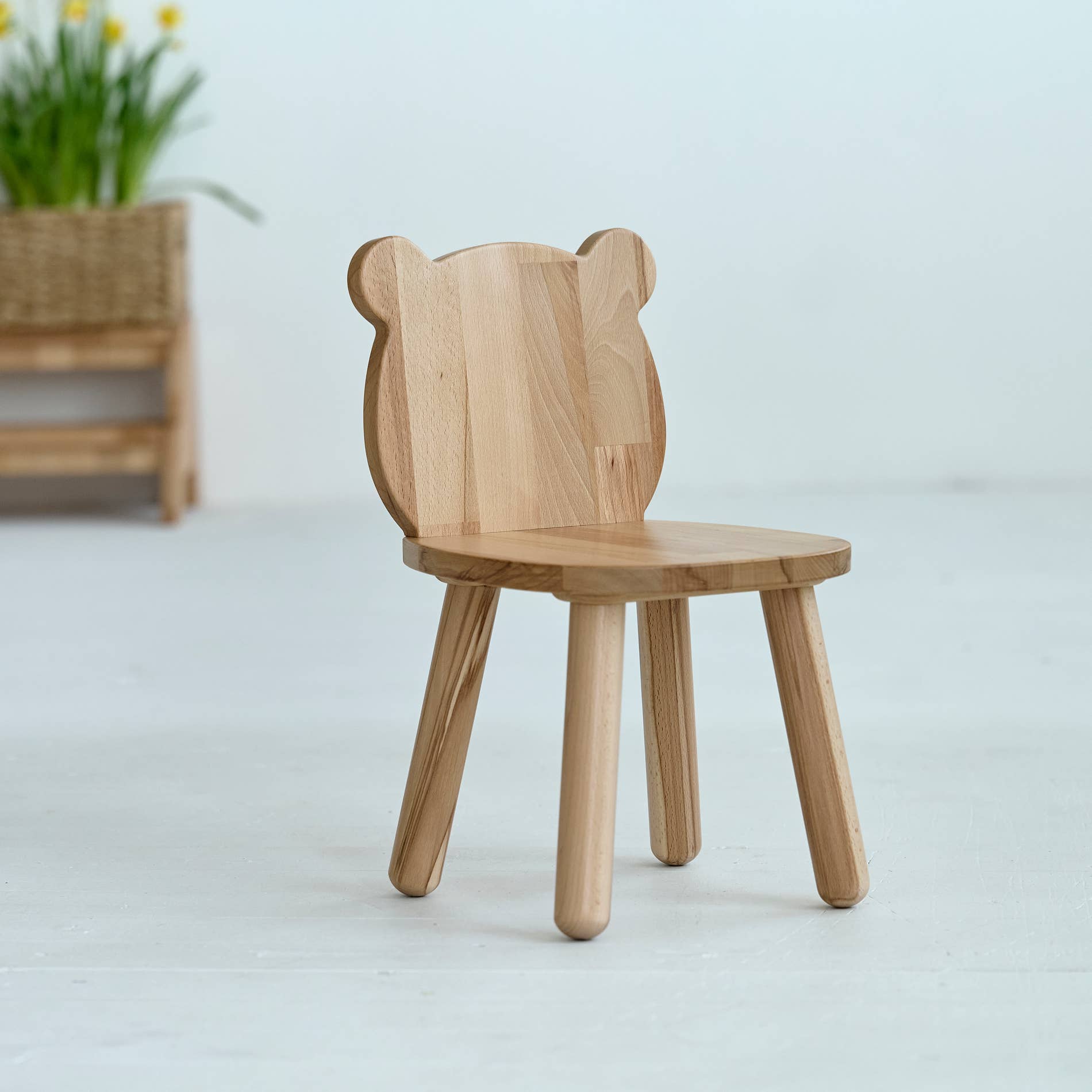 ODEAS - Wholesale Stoel - Kinderen - Set van houten kindertafel en twee berenstoelen 6