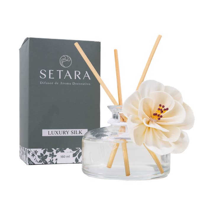 Setara Luxury Silk Diffuser: Softness and Sophistication for wholesale by Setara